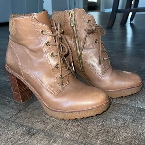 Booties. michael Kors carmel
